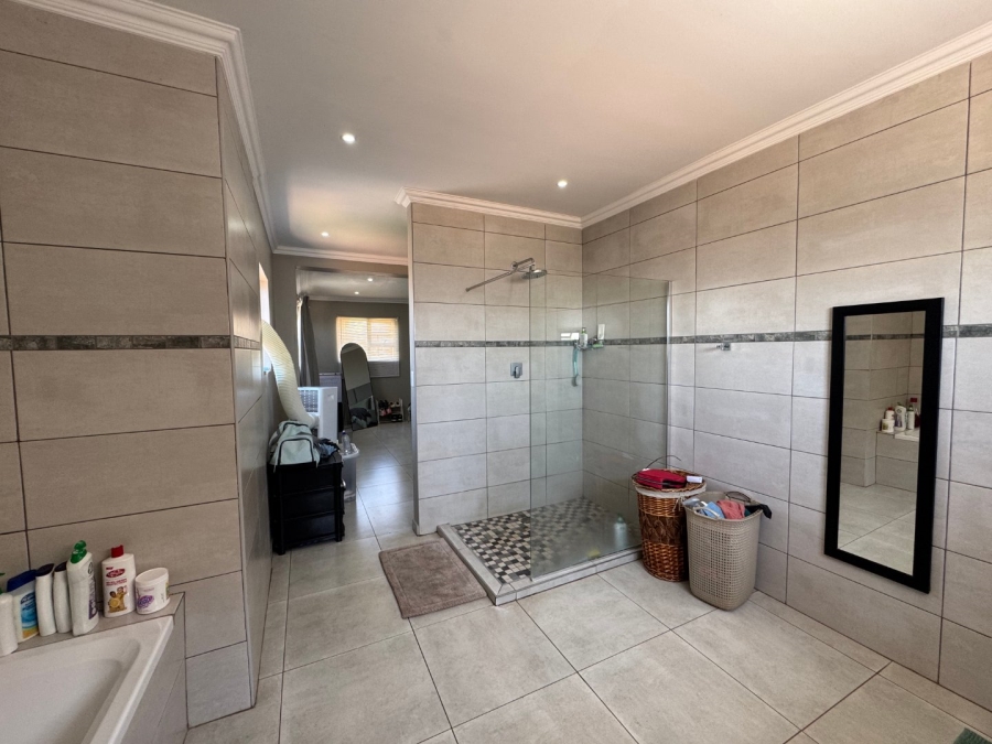 To Let 3 Bedroom Property for Rent in Leloko Lifestyle Estate North West